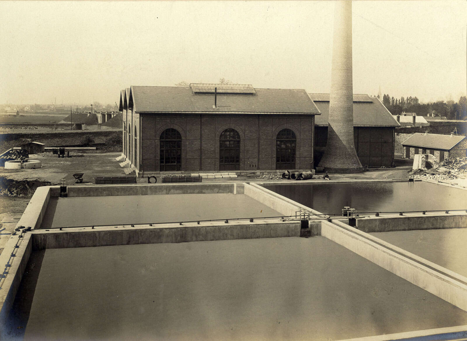 Usine des eaux de la Roche