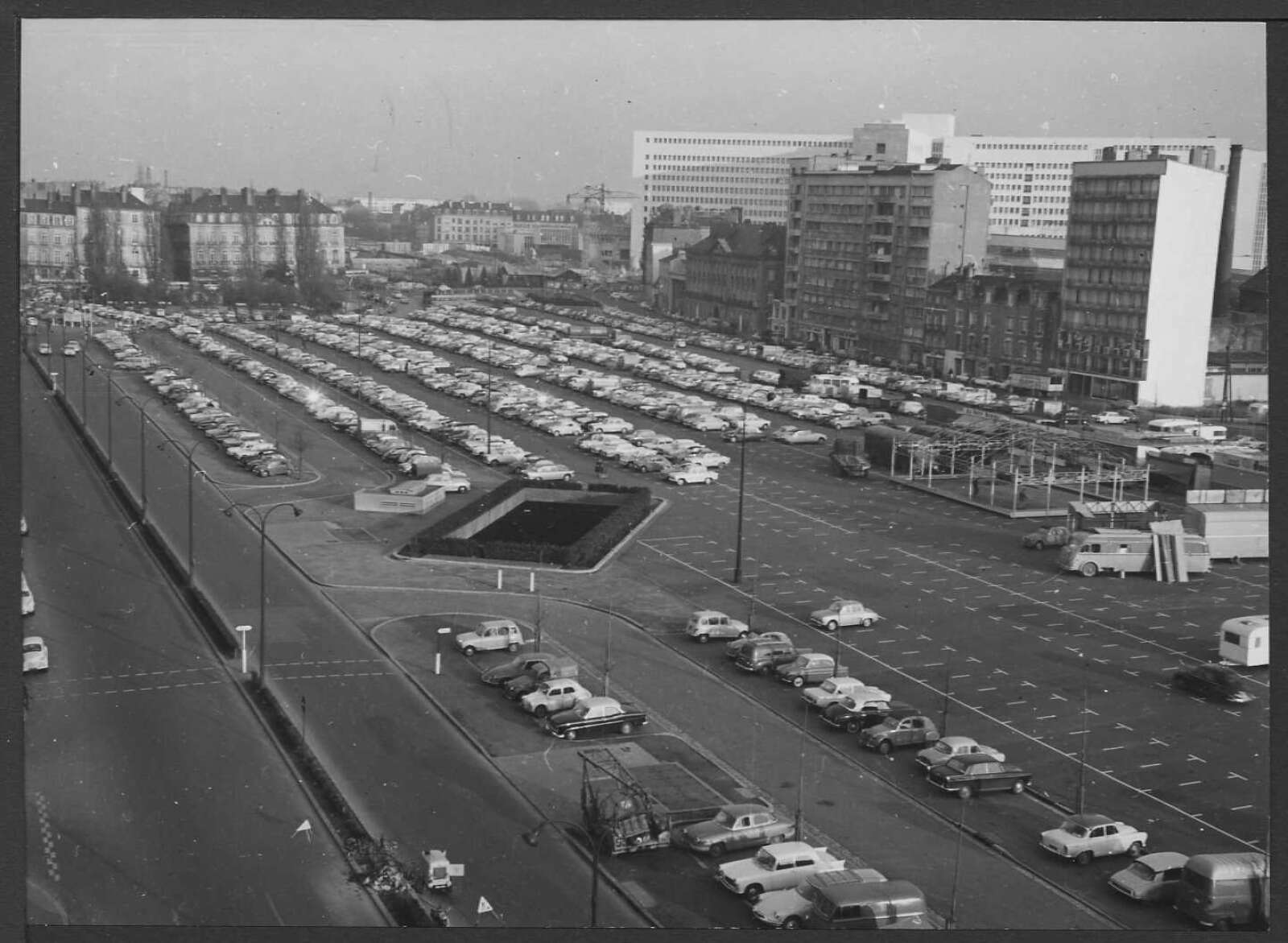 Place de la Petite-Hollande