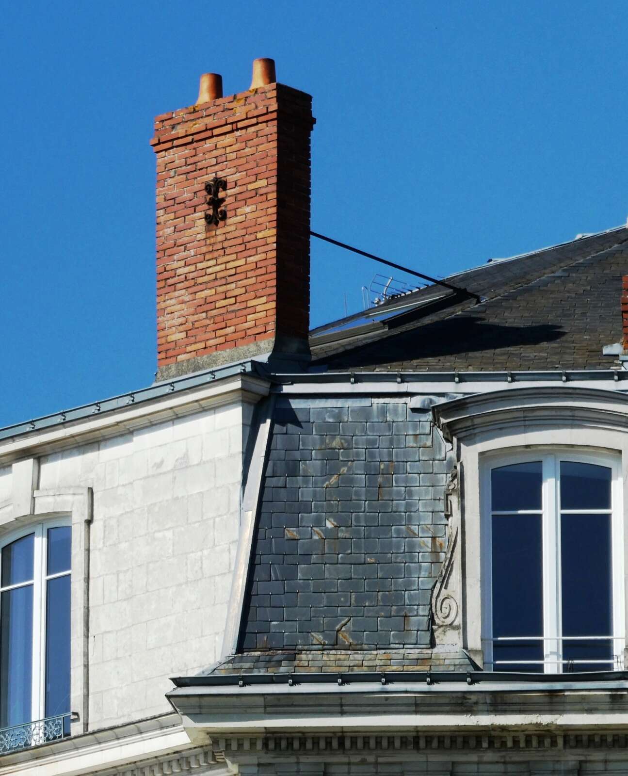 Ancre de cheminée, allée de la Tremperie