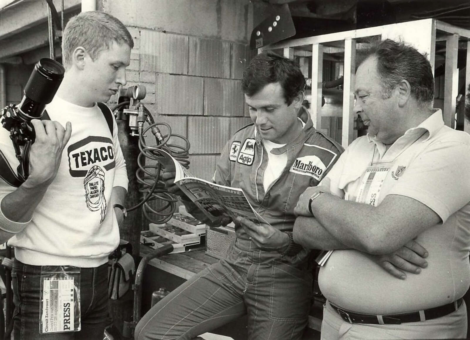Jean Graton et Patrick Tambay au Grand Prix de Formule 1 des Pays