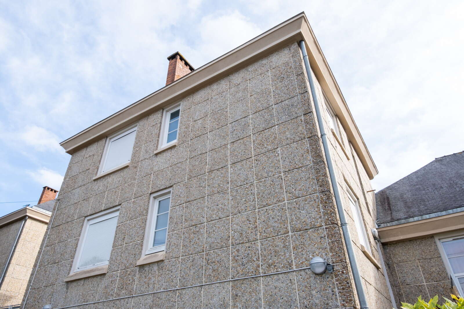 Détail de la façade de l’école élémentaire des Marsauderies