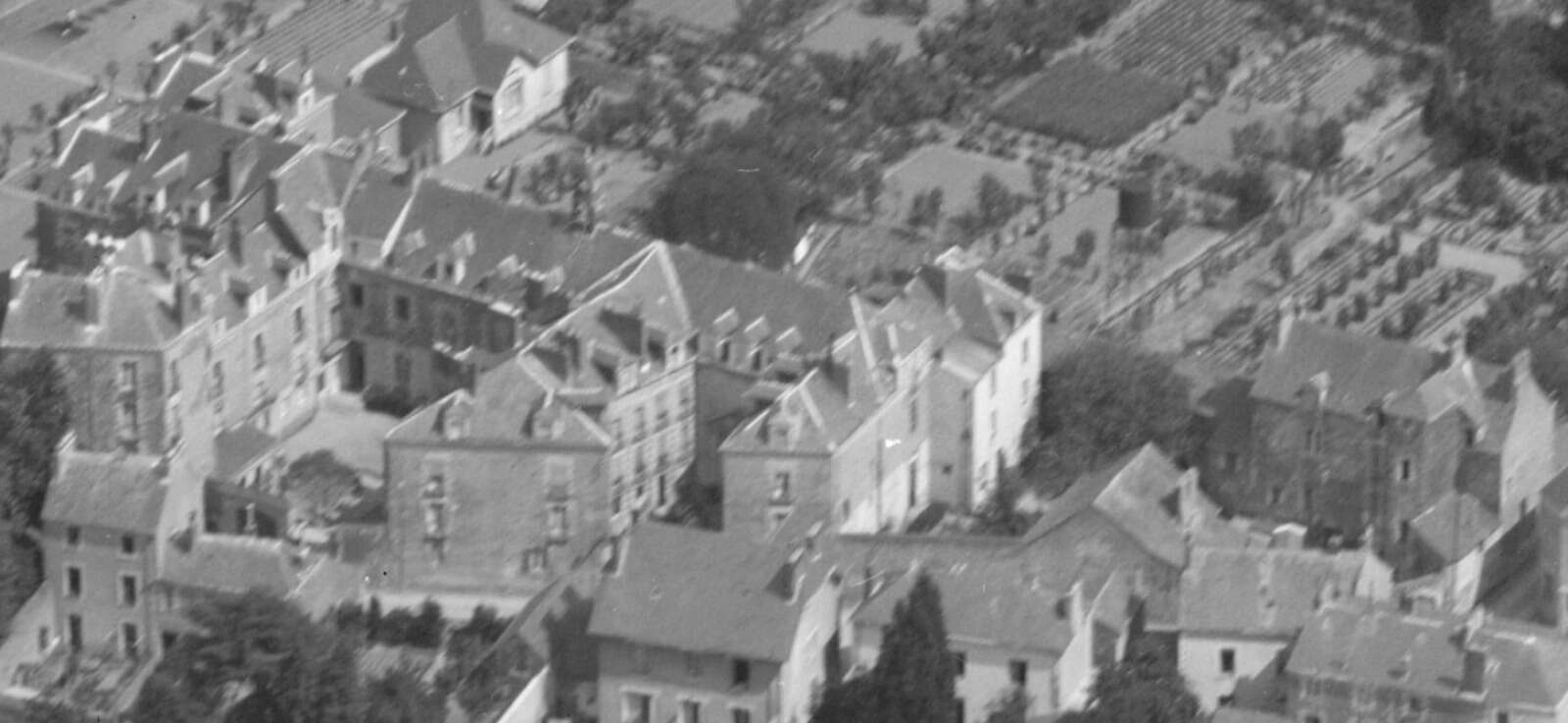 Vue aérienne de la Maison de la Morcarderie