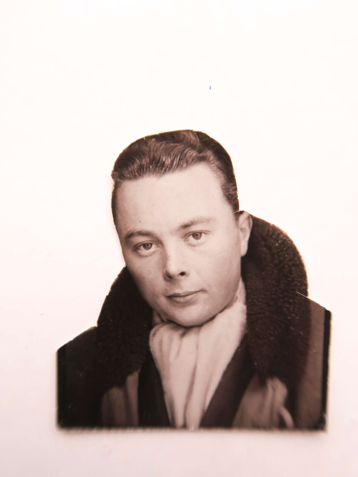 Photographie d’identité de Jean Graton