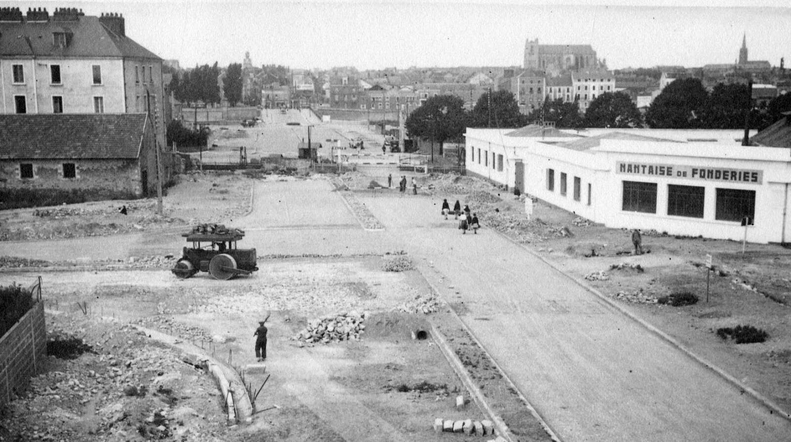 Travaux du boulevard des Martyrs-Nantais-de-la-Résistance en cours de finition