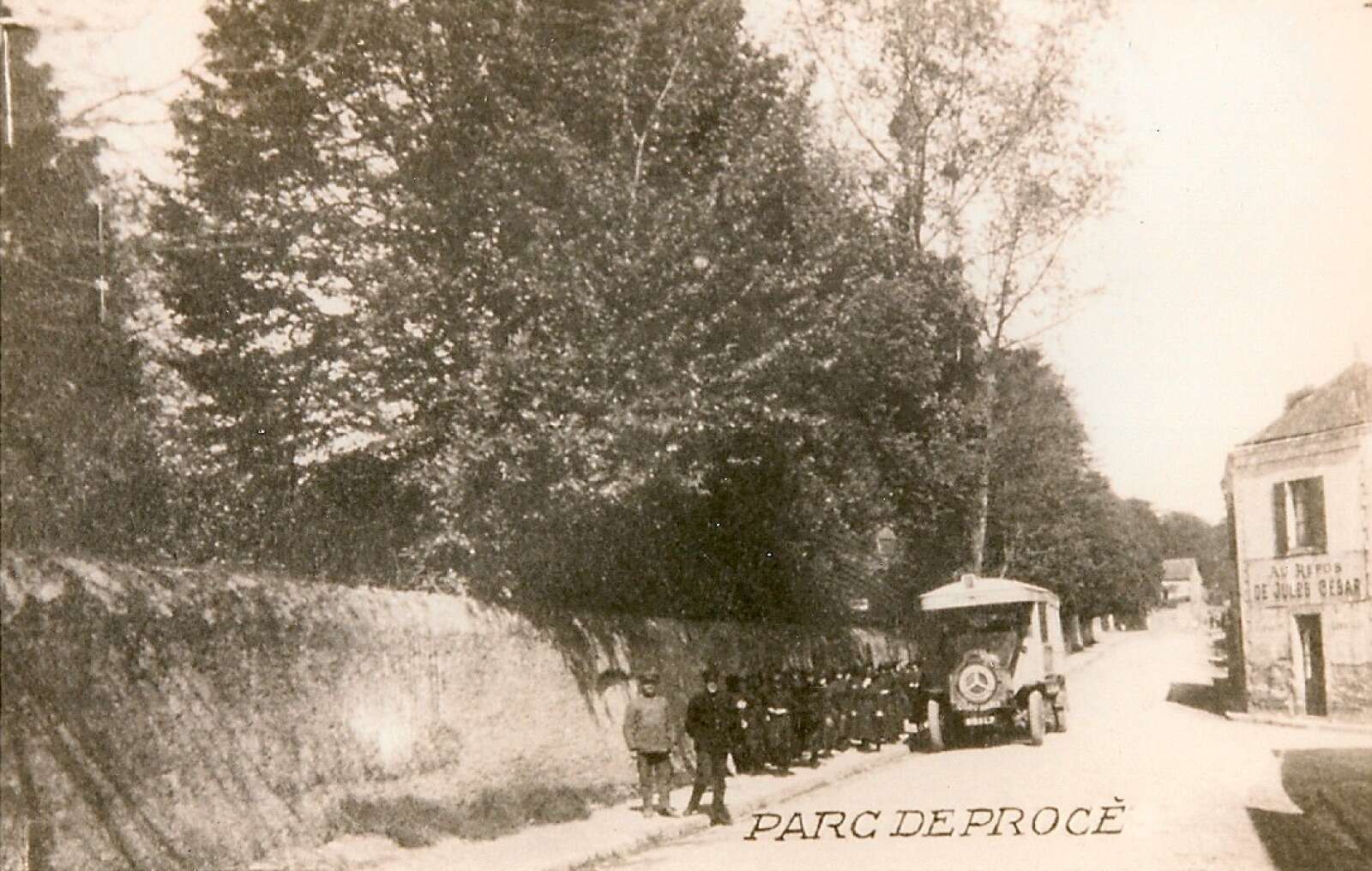 1924 : le bus arrive à Nantes