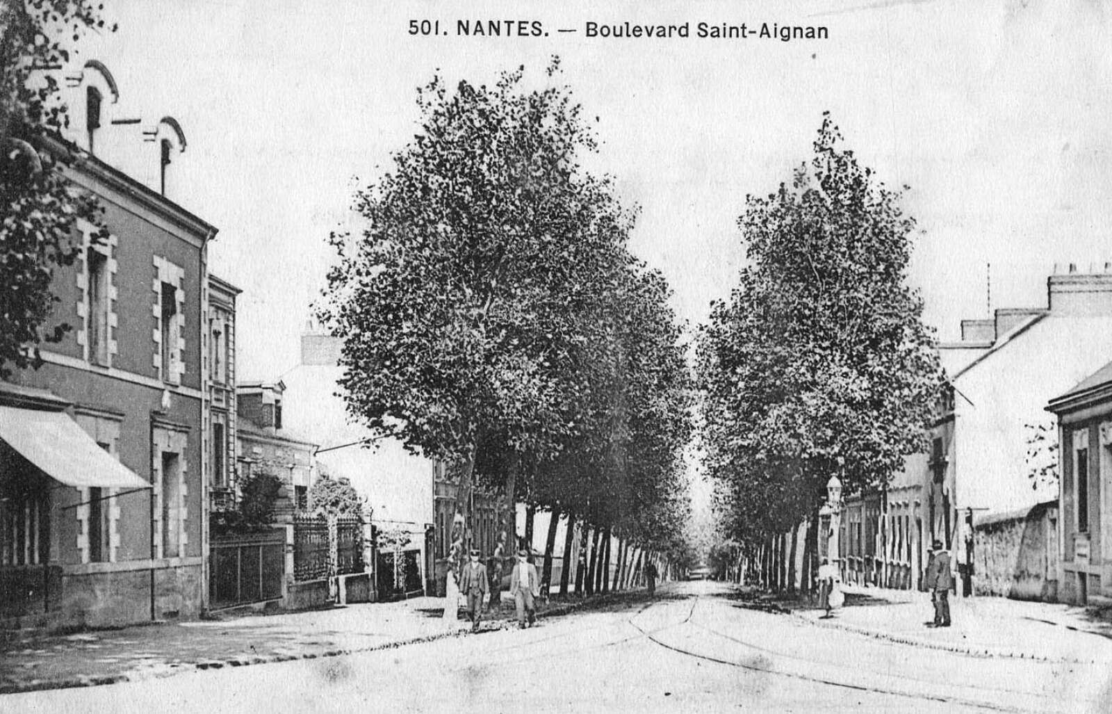 Boulevard Saint-Aignan vers la place Mellinet