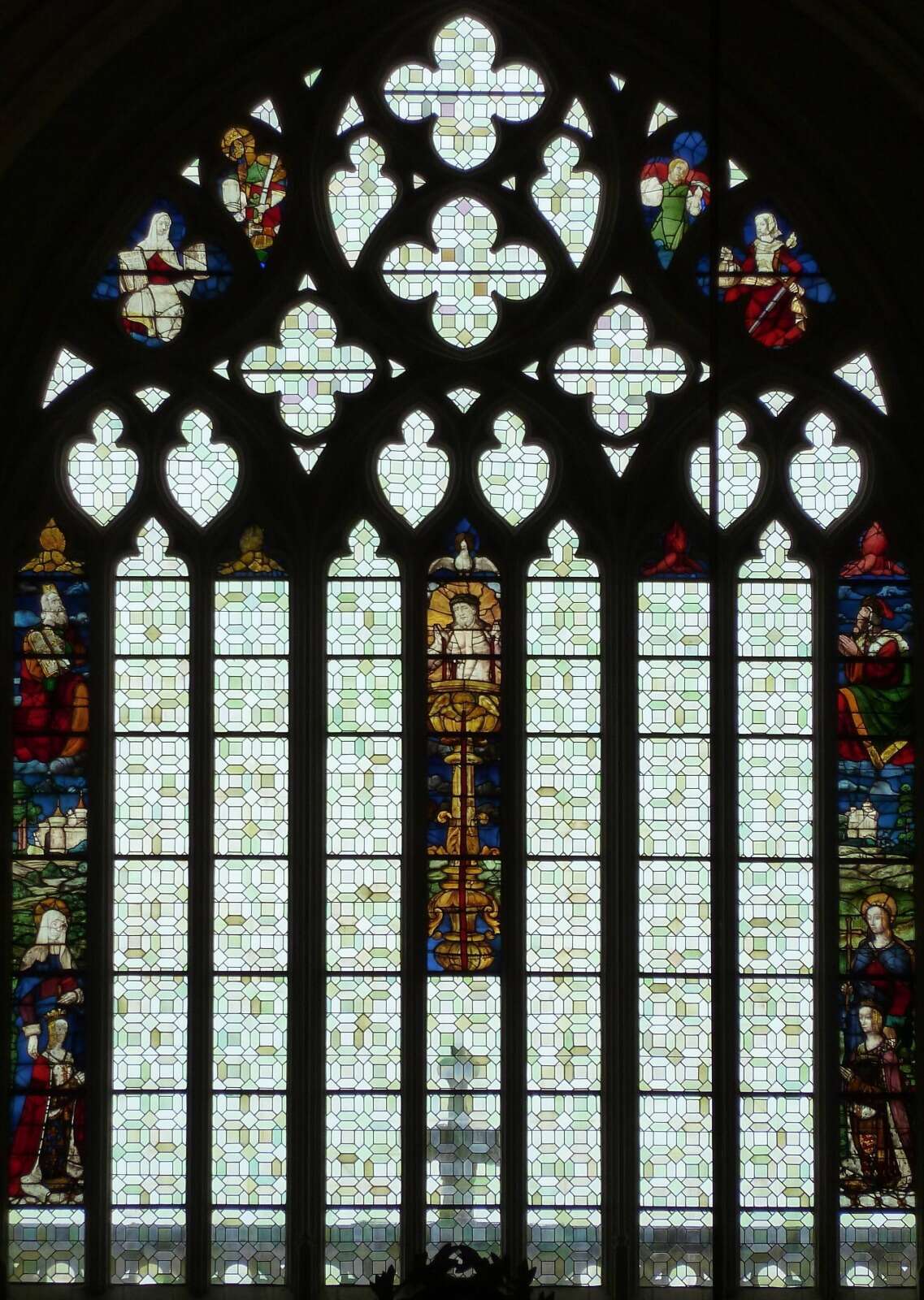 Ancienne verrière de la façade occidentale de la cathédrale Saint-Pierre-et-Saint-Paul