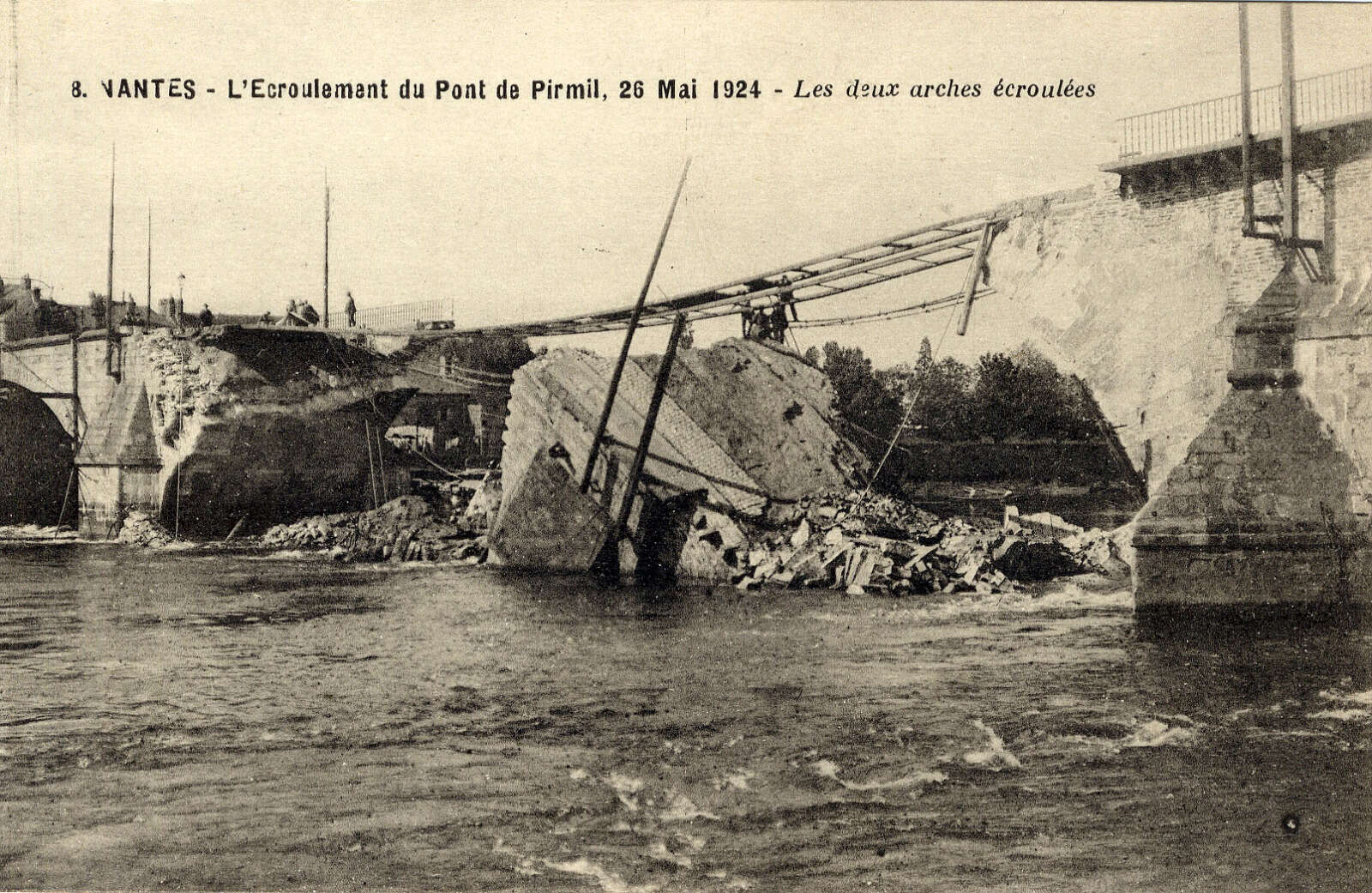 Écroulement du pont de Pirmil