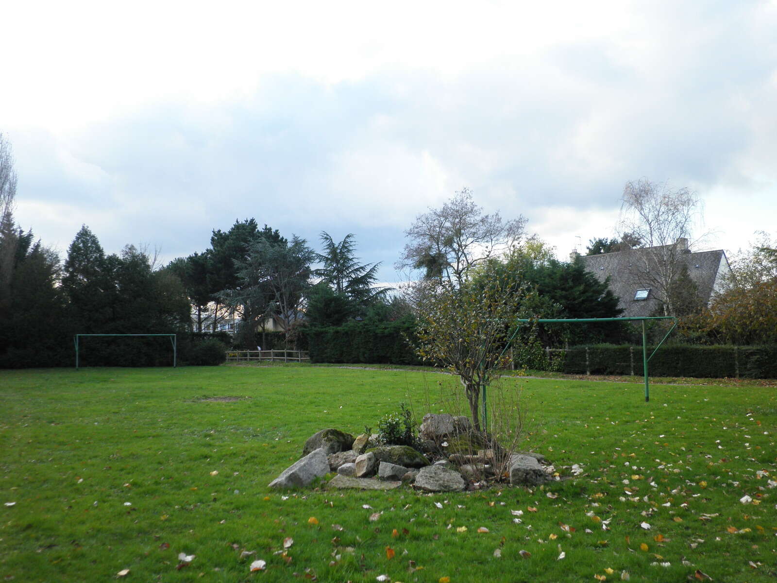 Site de l’ancienne carrière Barré entre les avenues des Palombes et des Tourterelles