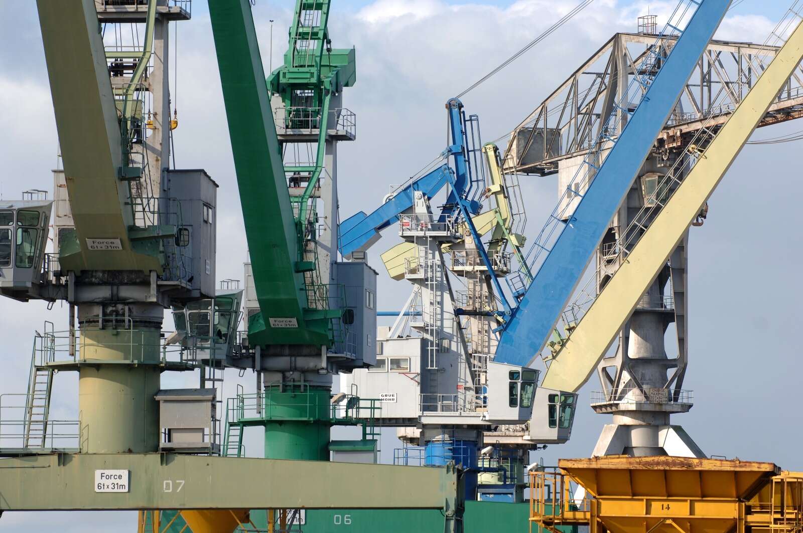 Grues