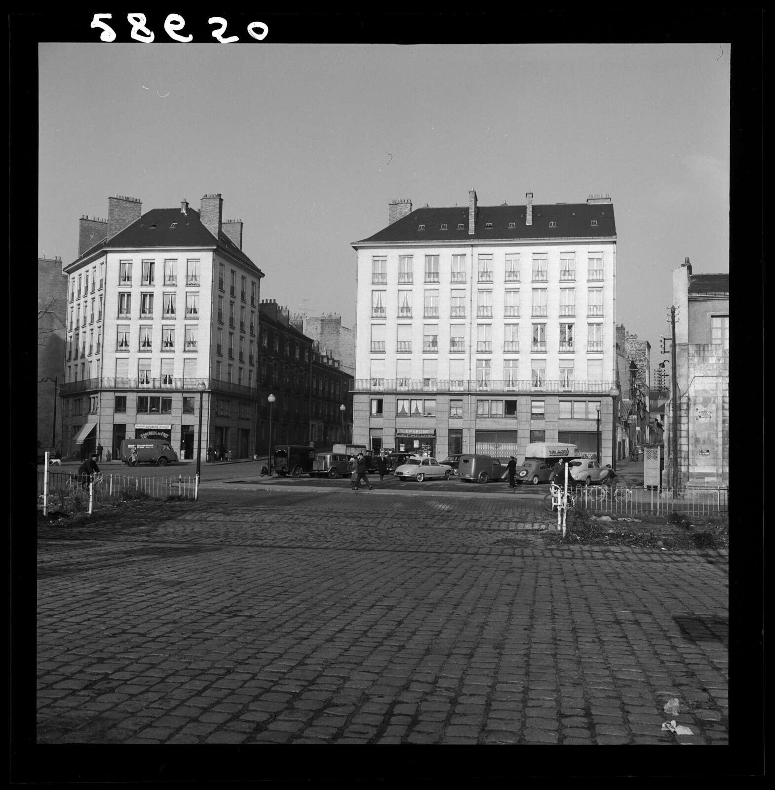 Place Mazagran reconstruite