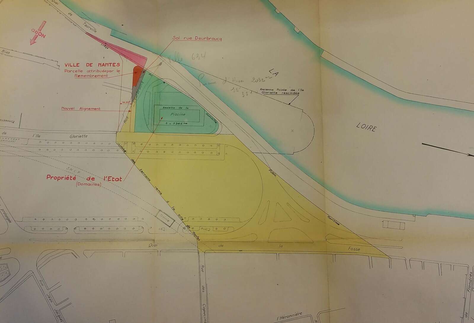 État des lieux des propriétés en vue de l'agrandissement de la piscine Gloriette