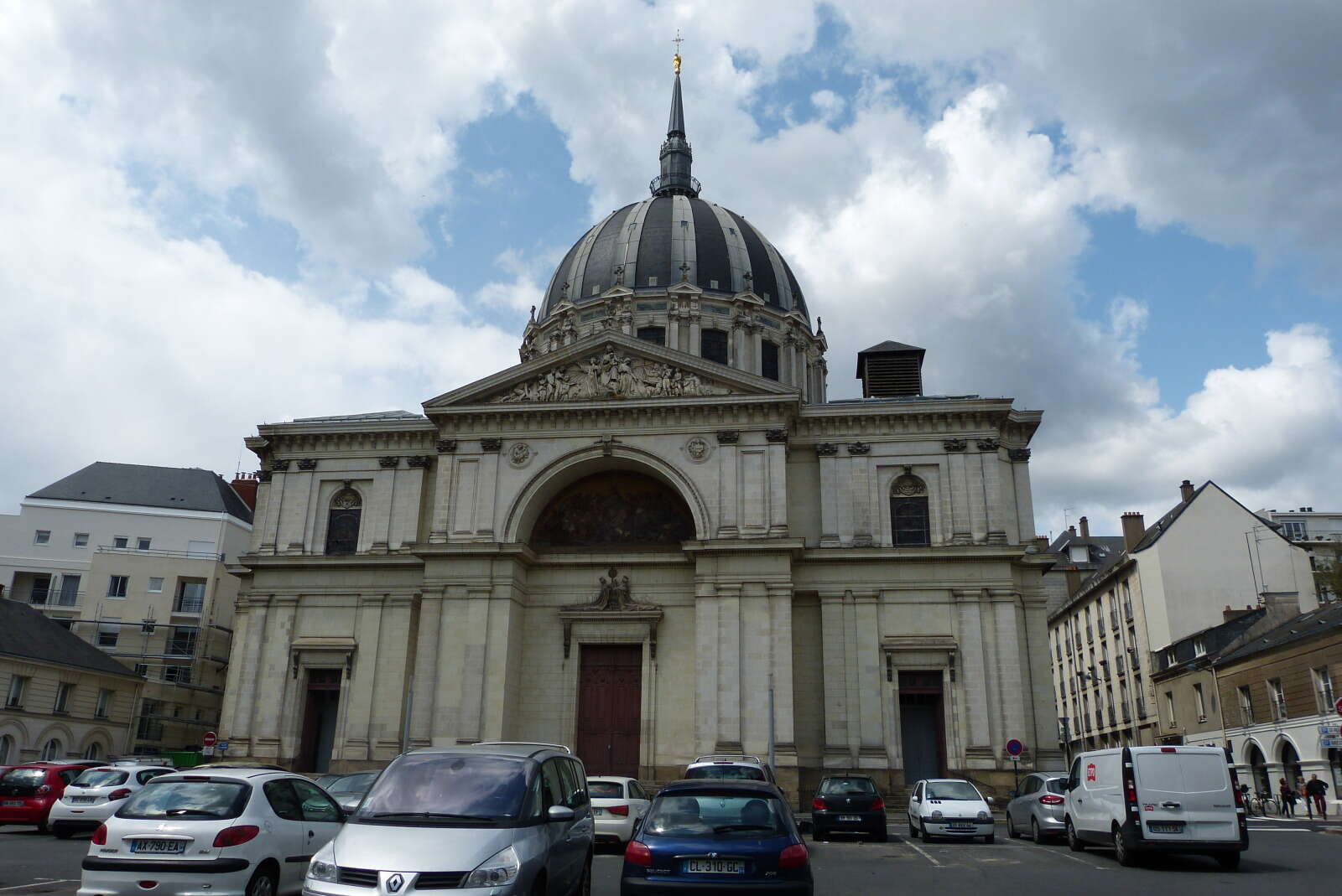Église Notre-Dame de Bon Port