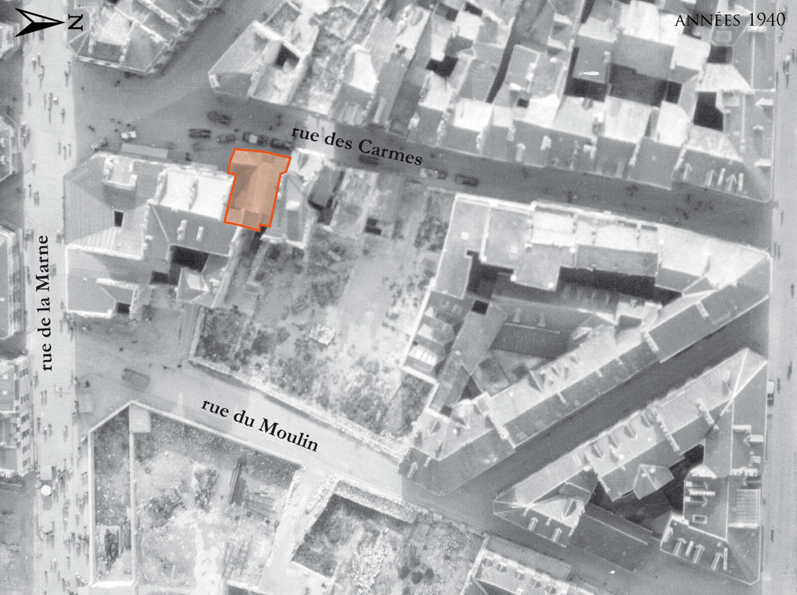 La maison du Change (en rouge) épargnée par les bombardements de 1943
