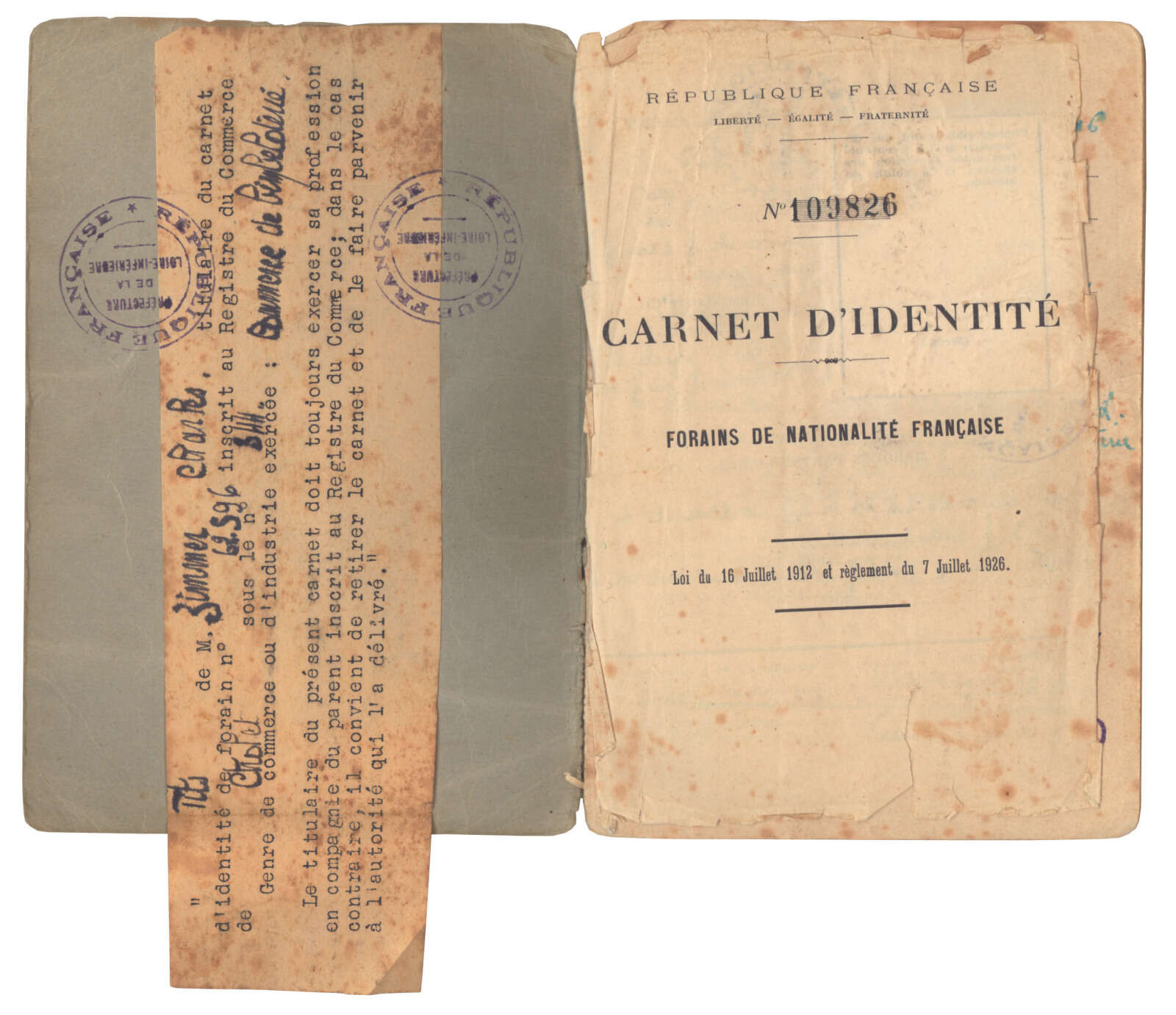 Carnet d'identité de forain de nationalité française