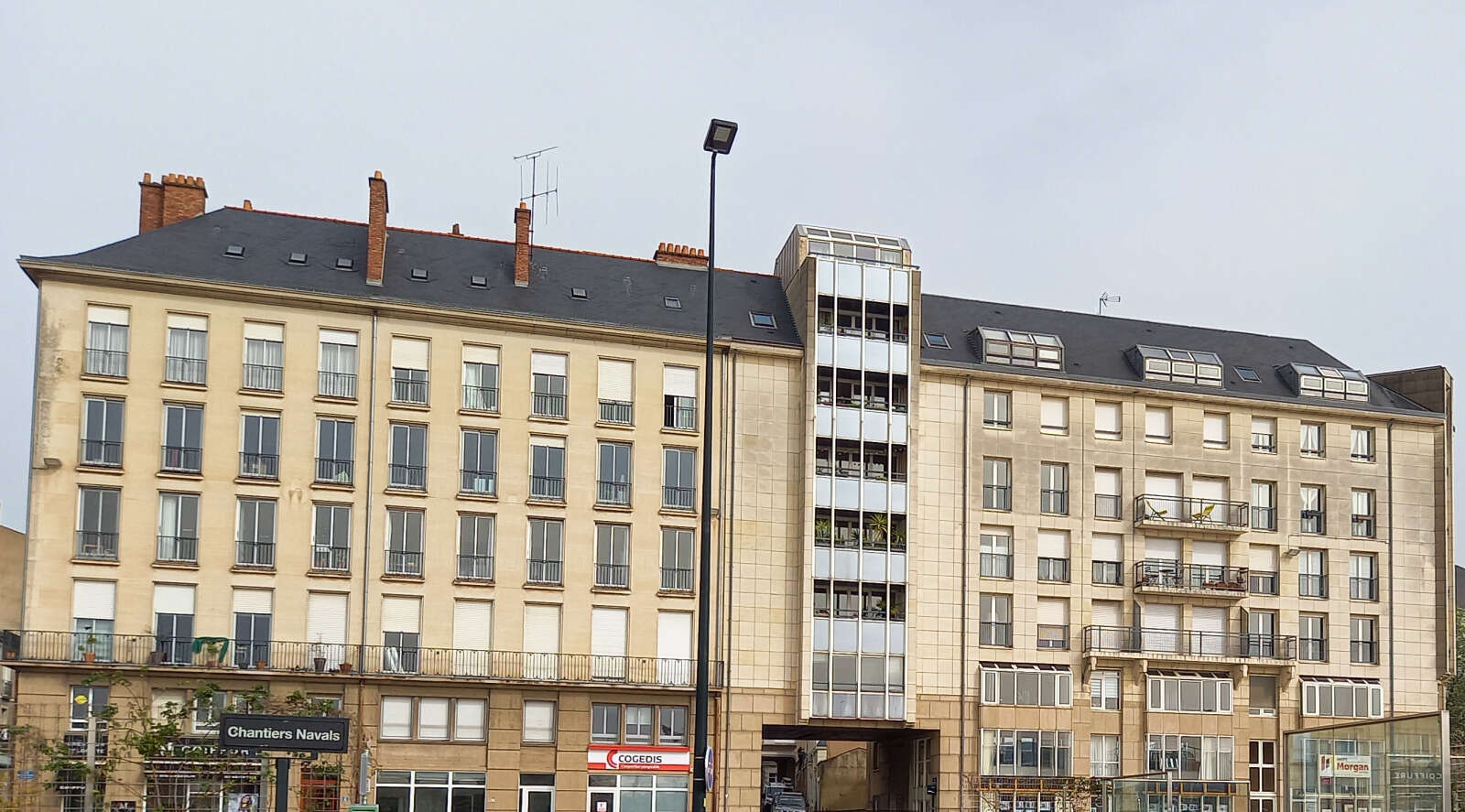 Immeubles de la place du commandant L'Herminier