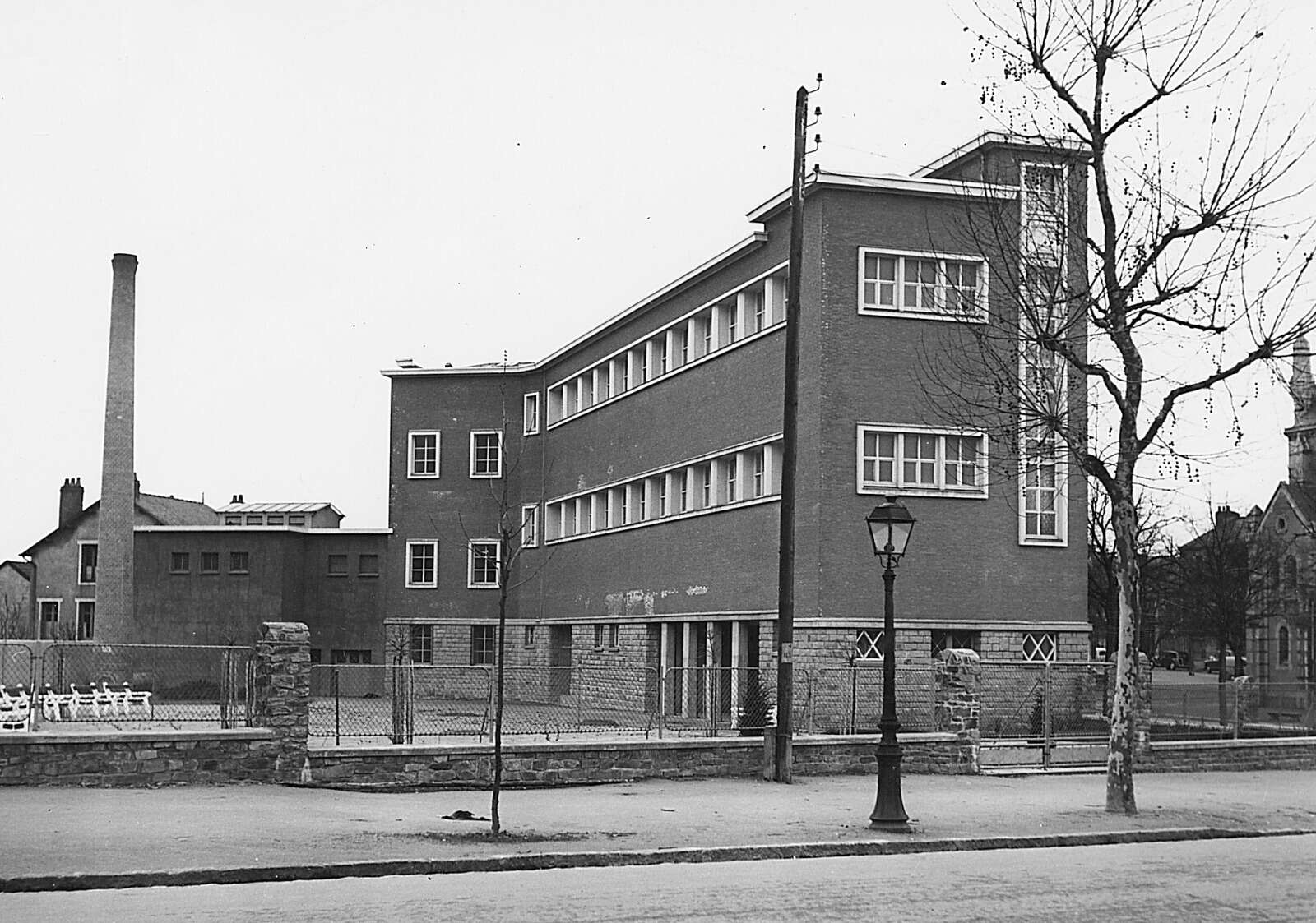 Anciens bains-douches Jules-Bréchoir