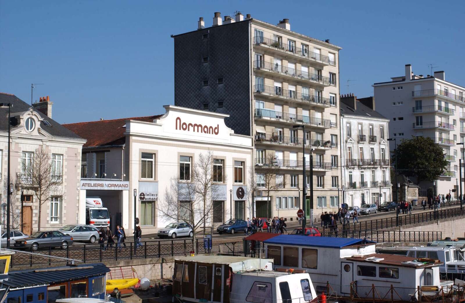 Ateliers Normand sur le quai de Versailles